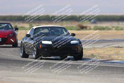 media/Sep-20-2025-Extreme Speed (Sat) [[1fcc23683c]]/Orange (Mid Intermediate)/Session 2 (Sunrise)/